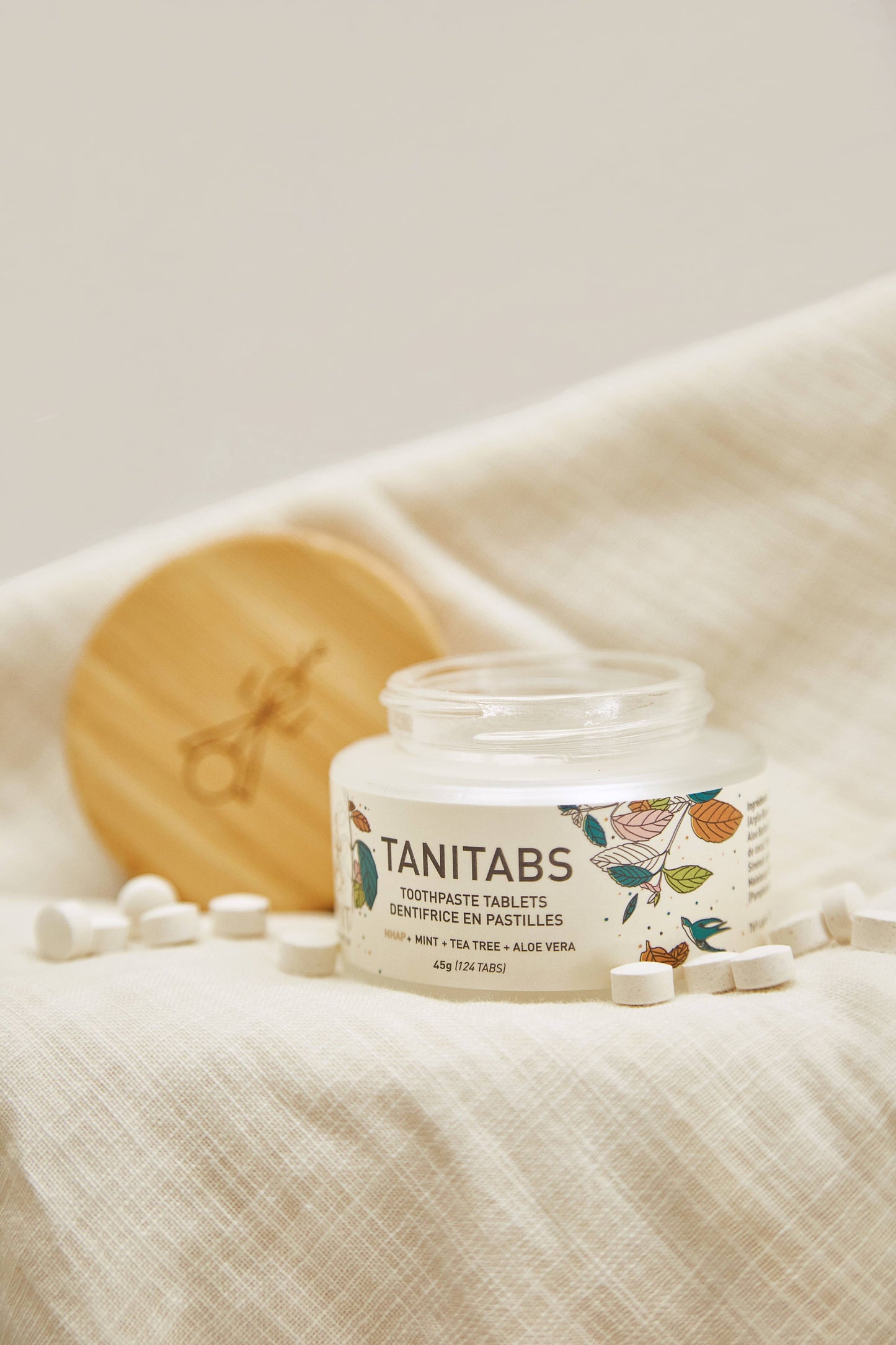 Tanitabs Toothpaste & Mouthwash Tablets – Reusable Glass Jar (124 tabs)